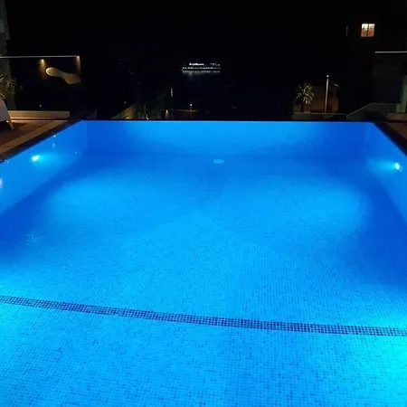 Islands View - Apt N With Jacuzzi And Pool Apartment